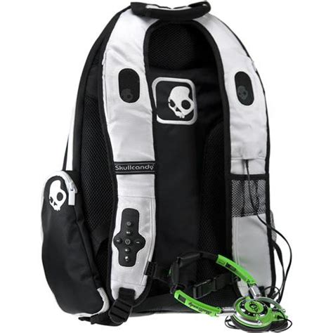 skullcandy backpack with speakers.